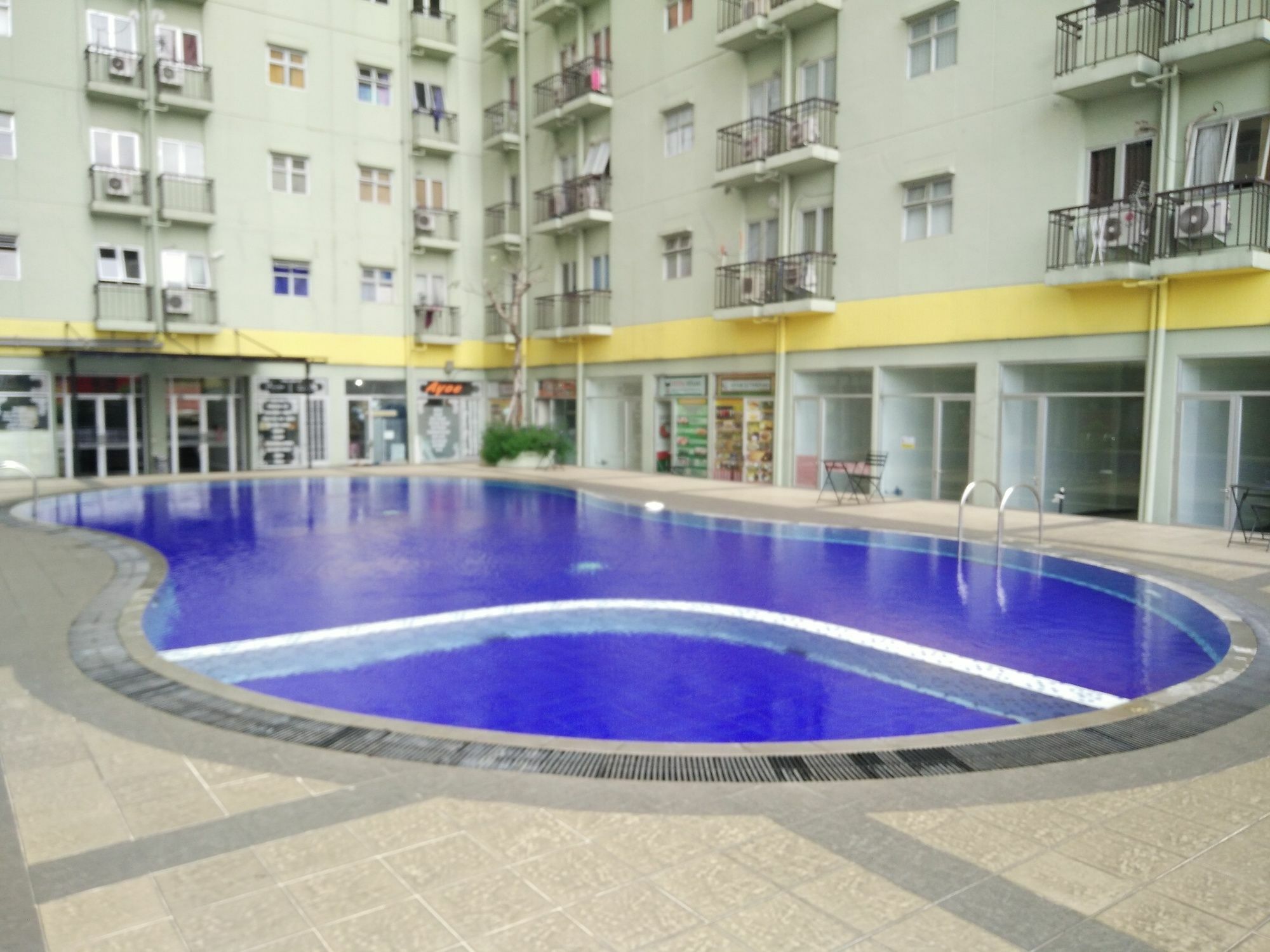 The Suites Metro Apartment - Putri Bandung Exterior photo